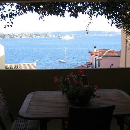 Trilocale Padule 12 * La Maddalena (Sassari)
